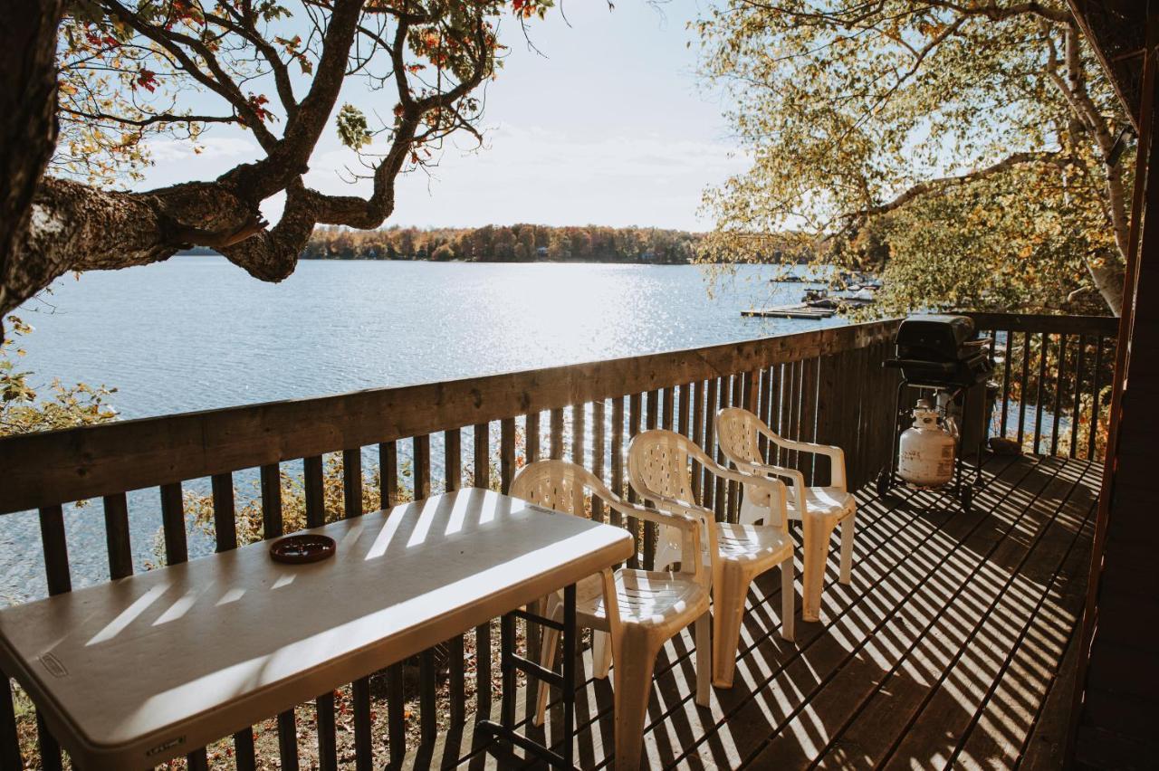Lang Lake Resort Espanola Bagian luar foto