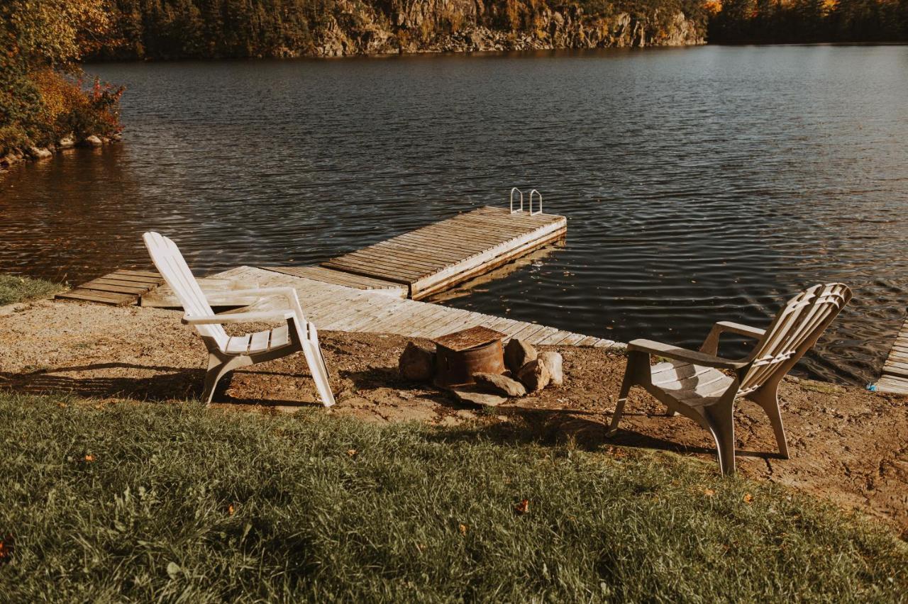 Lang Lake Resort Espanola Bagian luar foto