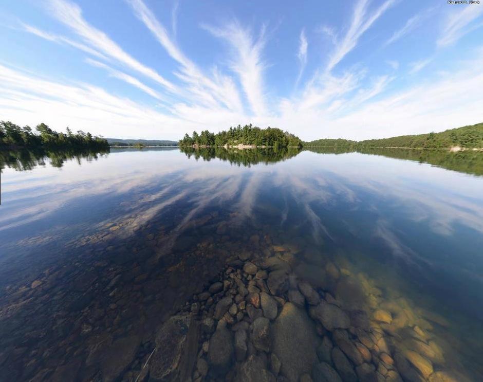 Lang Lake Resort Espanola Bagian luar foto